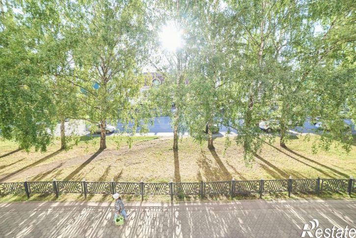 2-комн квартира Коммунистическая улица, 61,  д. 61