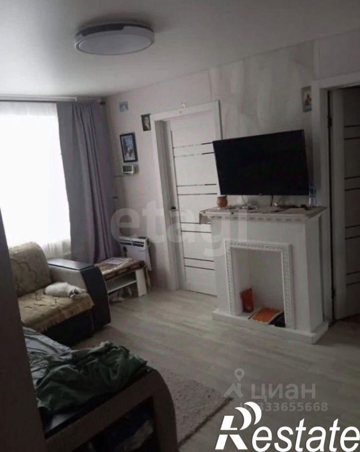 4-комн квартира улица Блюхера, 2,  д. 2