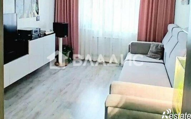 3-комн квартира проспект Октября, 48,  д. 48