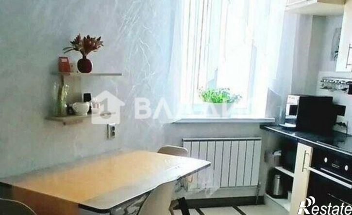 3-комн квартира проспект Октября, 48,  д. 48