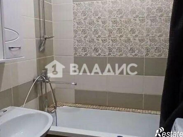 3-комн квартира проспект Октября, 48,  д. 48