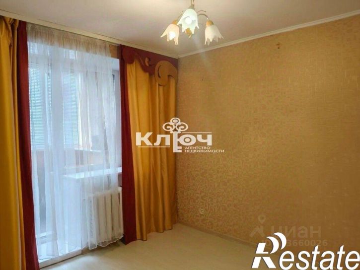 4-комн квартира улица Чехова, 1,  д. 1