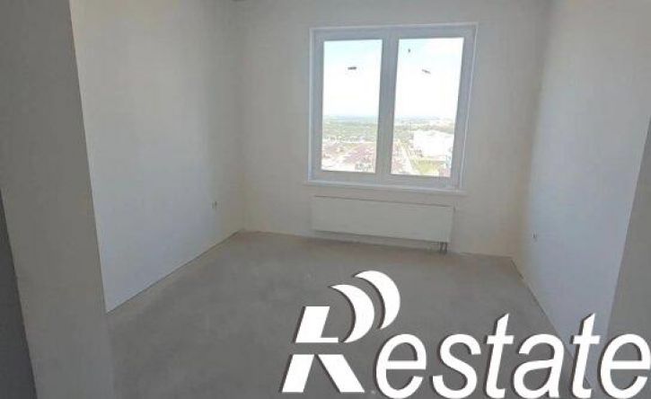 4-комн квартира проспект Октября, 38,  д. 38