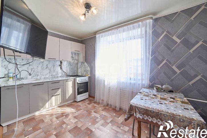 2-комн квартира Днепровская улица, 18,  д. 18