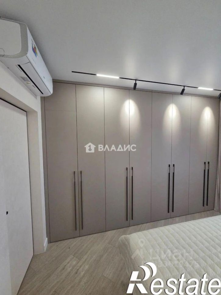 2-комн квартира проспект Октября, 38,  д. 38