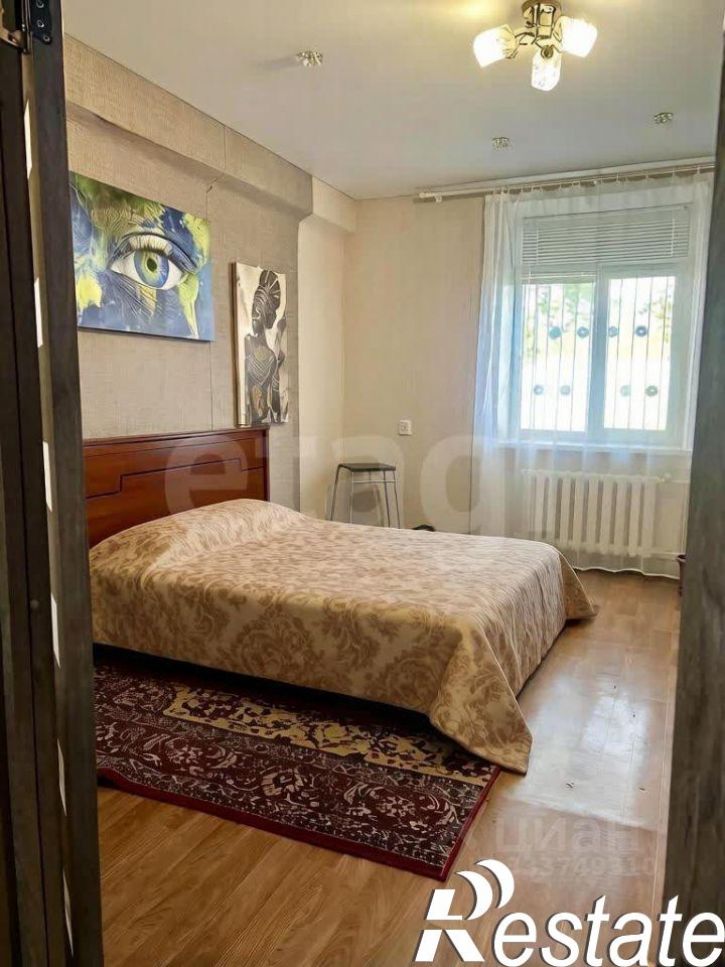 3-комн квартира Железнодорожная улица, 28,  д. 28