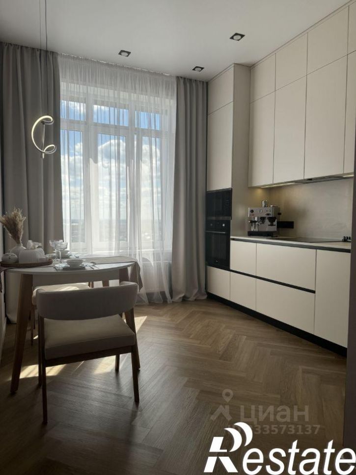 2-комн квартира улица Машиностроителей, 77,  д. 77