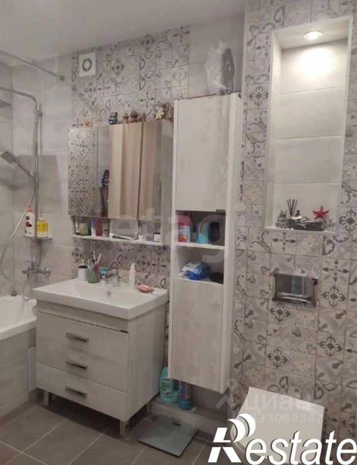 3-комн квартира проспект Октября, 48,  д. 48