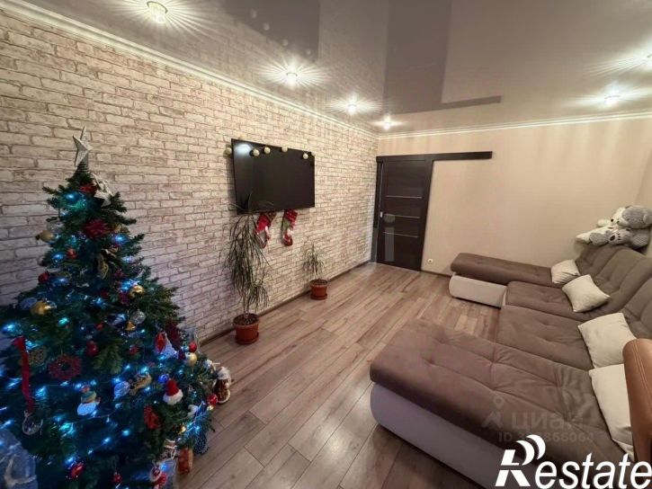 2-комн квартира улица Артёма, 116Б,  д. 116Б
