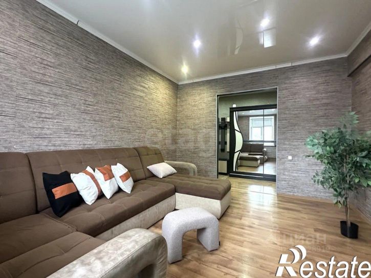 2-комн квартира Социалистическая улица, 13,  д. 13