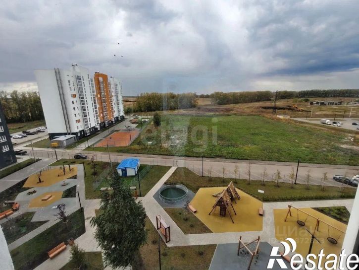 3-комн квартира улица Муллаяна Халикова, 2,  д. 2