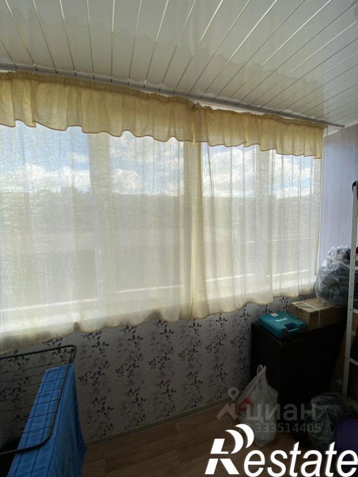 1-комн квартира Лазурная улица, 13,  д. 13