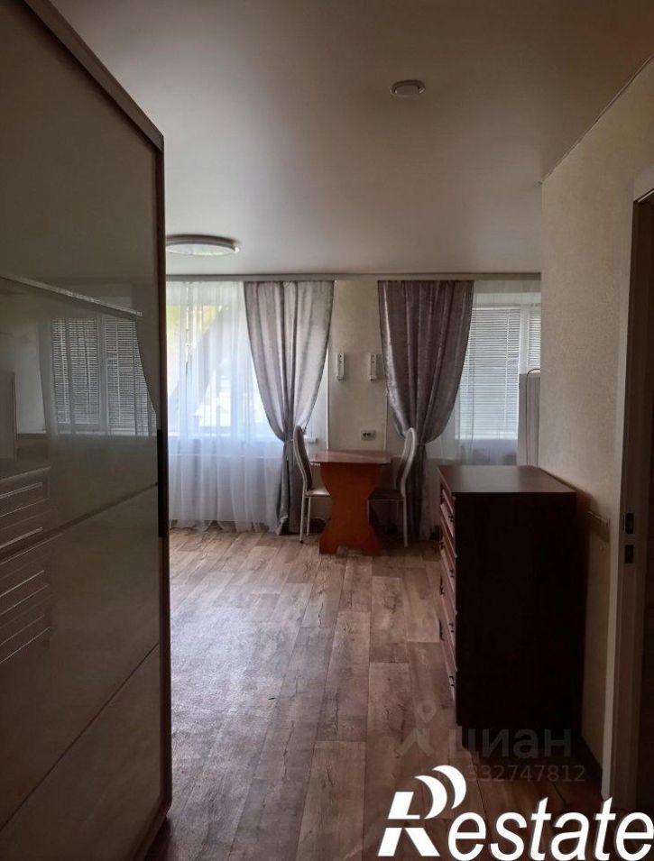 1-комн квартира проспект Октября, 20,  д. 20