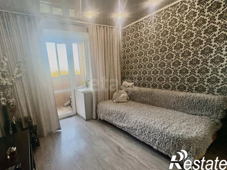 4-комн квартира Коммунистическая улица, 85,  д. 85