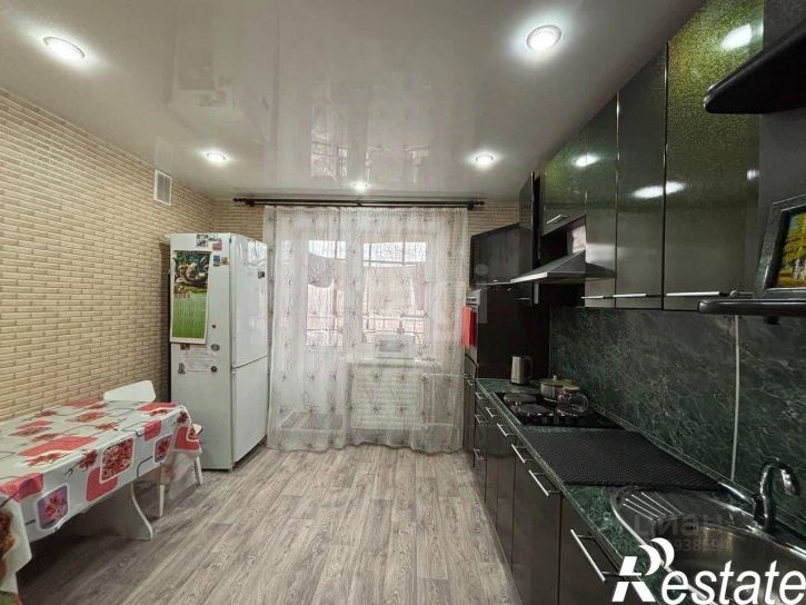 2-комн квартира улица Дружбы, 3,  д. 3