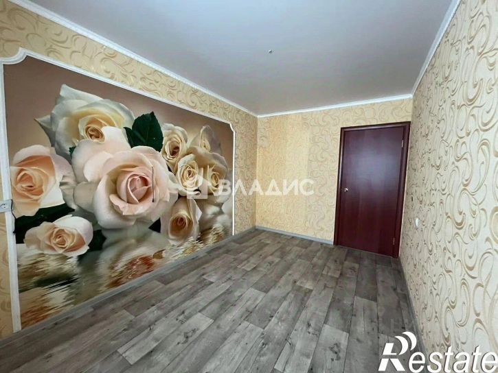 2-комн квартира улица Фурманова, 10Б,  д. 10Б