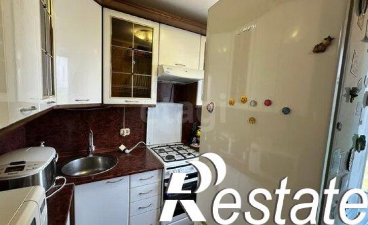 3-комн квартира Коммунистическая улица, 24,  д. 24