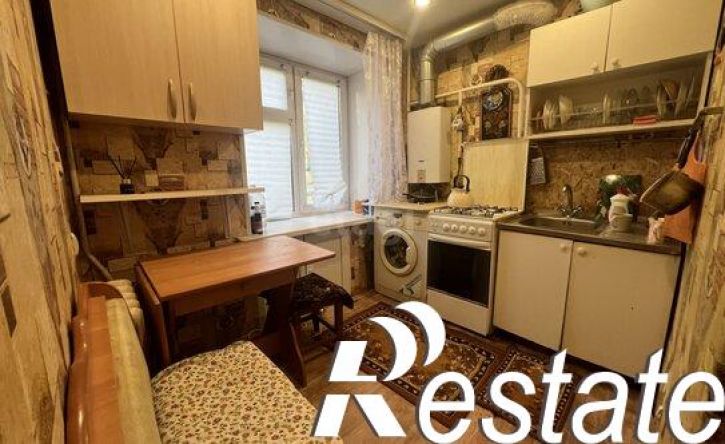 2-комн квартира Локомотивная улица, 8,  д. 8
