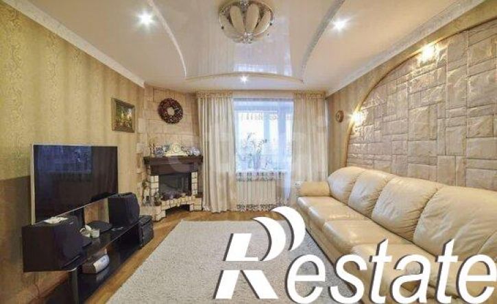 3-комн квартира Коммунистическая улица, 34,  д. 34