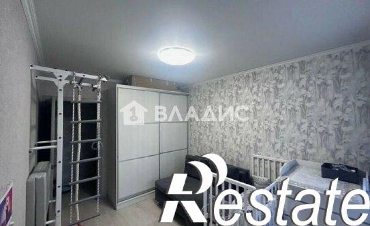 2-комн квартира улица Караная Муратова, 12,  д. 12