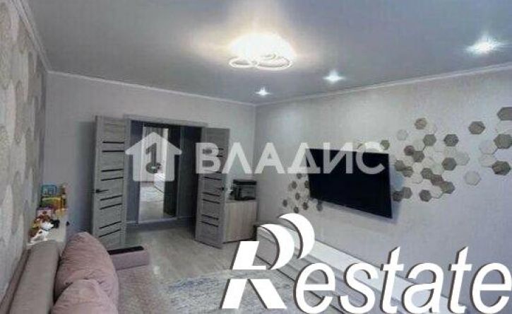 2-комн квартира улица Караная Муратова, 12,  д. 12