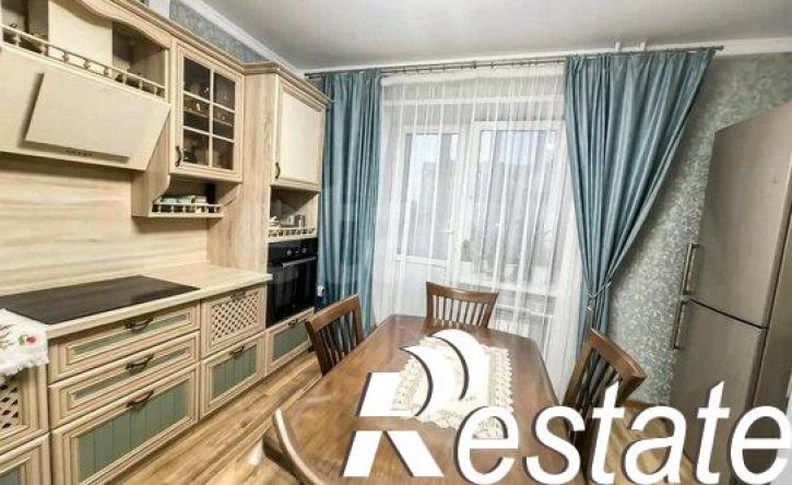 3-комн квартира проспект Октября, 95,  д. 95