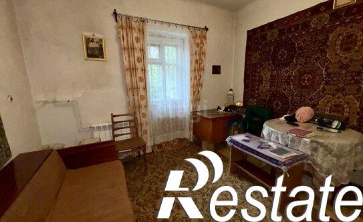 4-комн квартира Социалистическая улица, 8,  д. 8