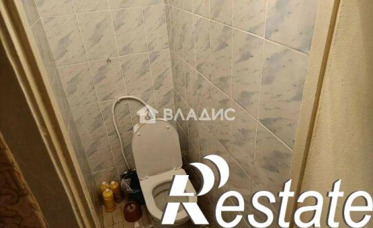 2-комн квартира Коммунистическая улица, 61,  д. 61