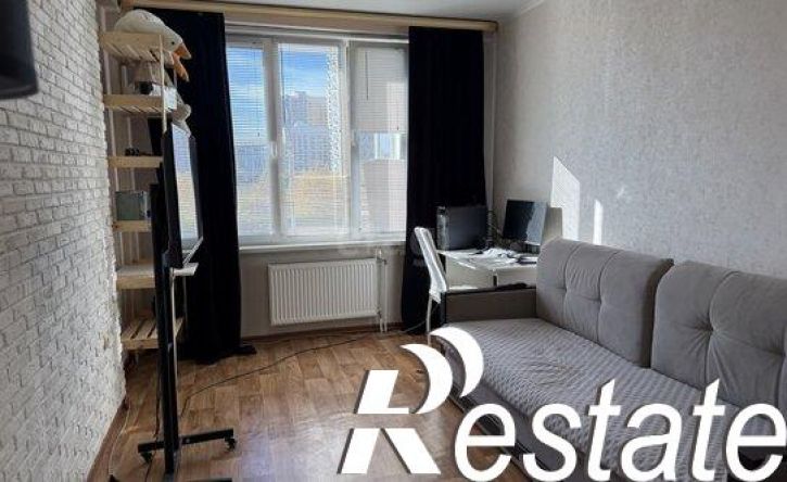 1-комн квартира улица Строителей, 63,  д. 63