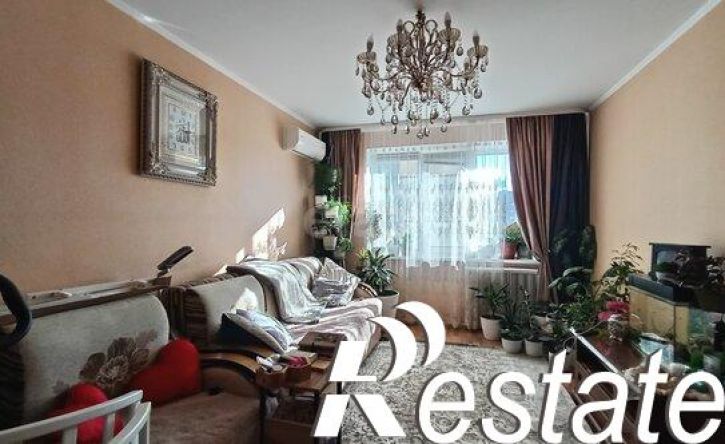 2-комн квартира улица Артёма, 142,  д. 142