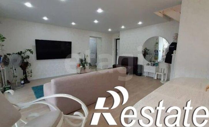 3-комн квартира Коммунистическая улица, 84,  д. 84