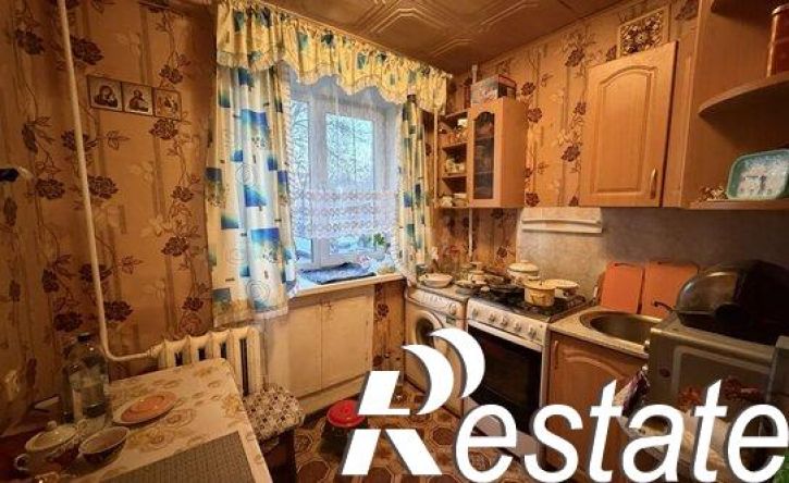 3-комн квартира улица Курчатова, 38,  д. 38