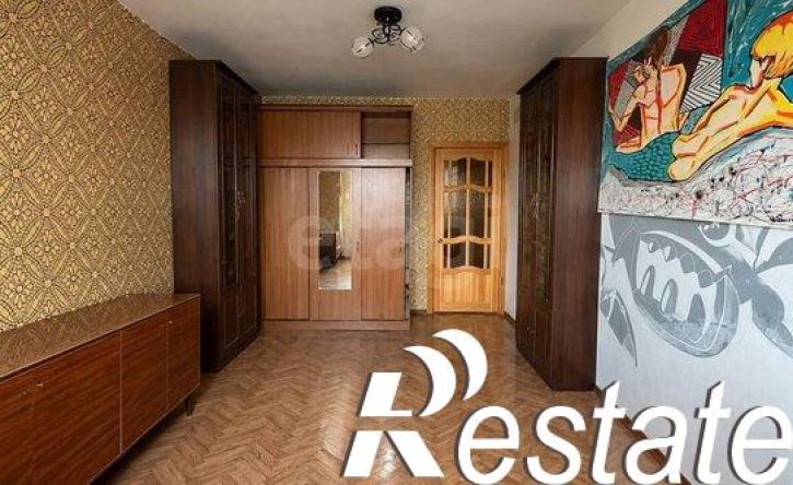 3-комн квартира улица Артёма, 148,  д. 148