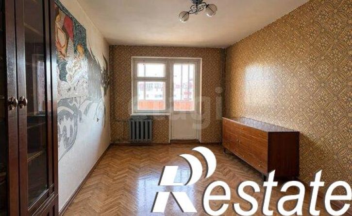 3-комн квартира улица Артёма, 148,  д. 148